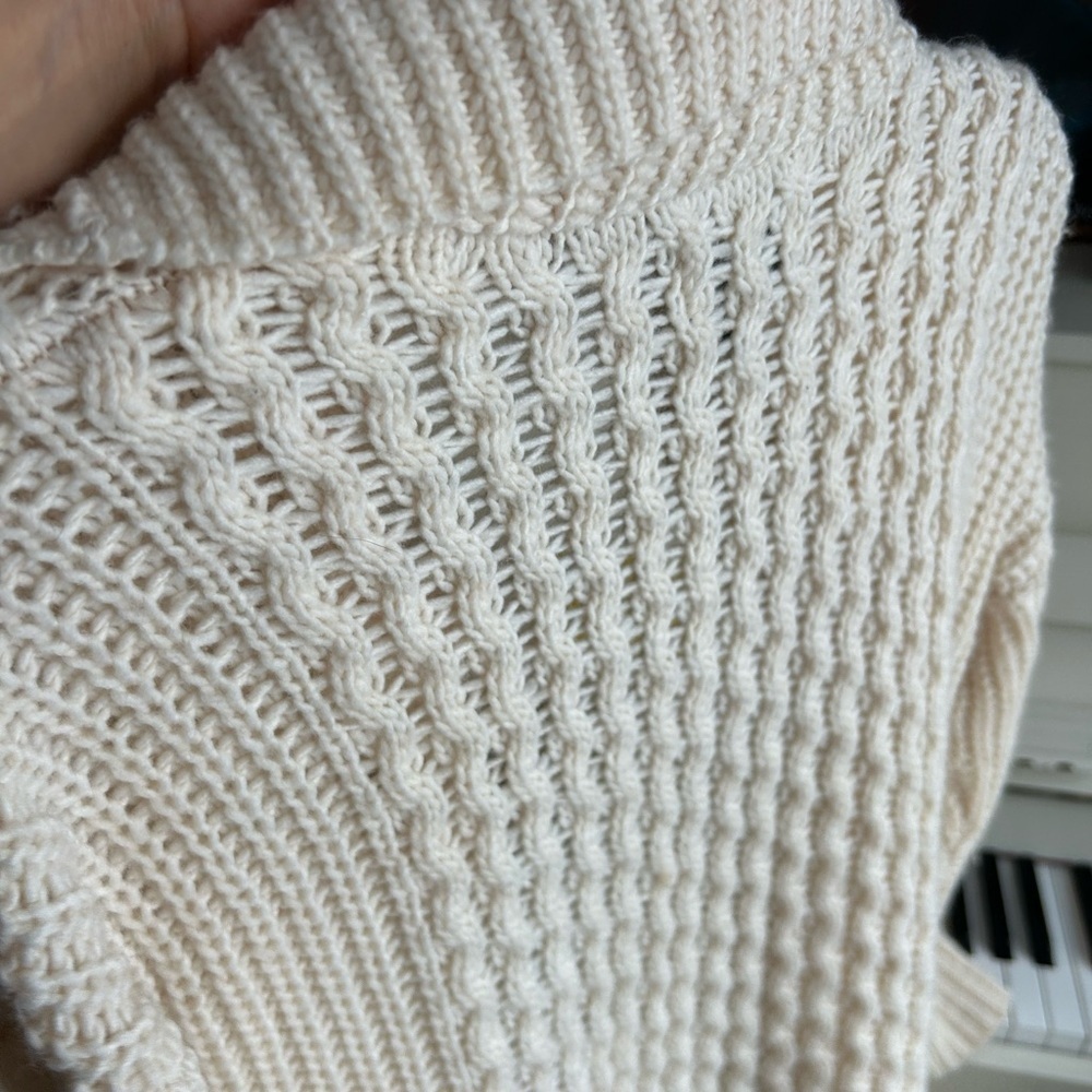 American Eagle Outfitters Cream Cable Knit Cardigan Sweater - Picture 12 of 14